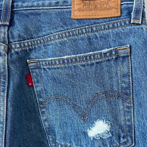 Levi’s Wedgie Icon Athens Hera size 28 distressed blue jeans - Picture 13 of 13